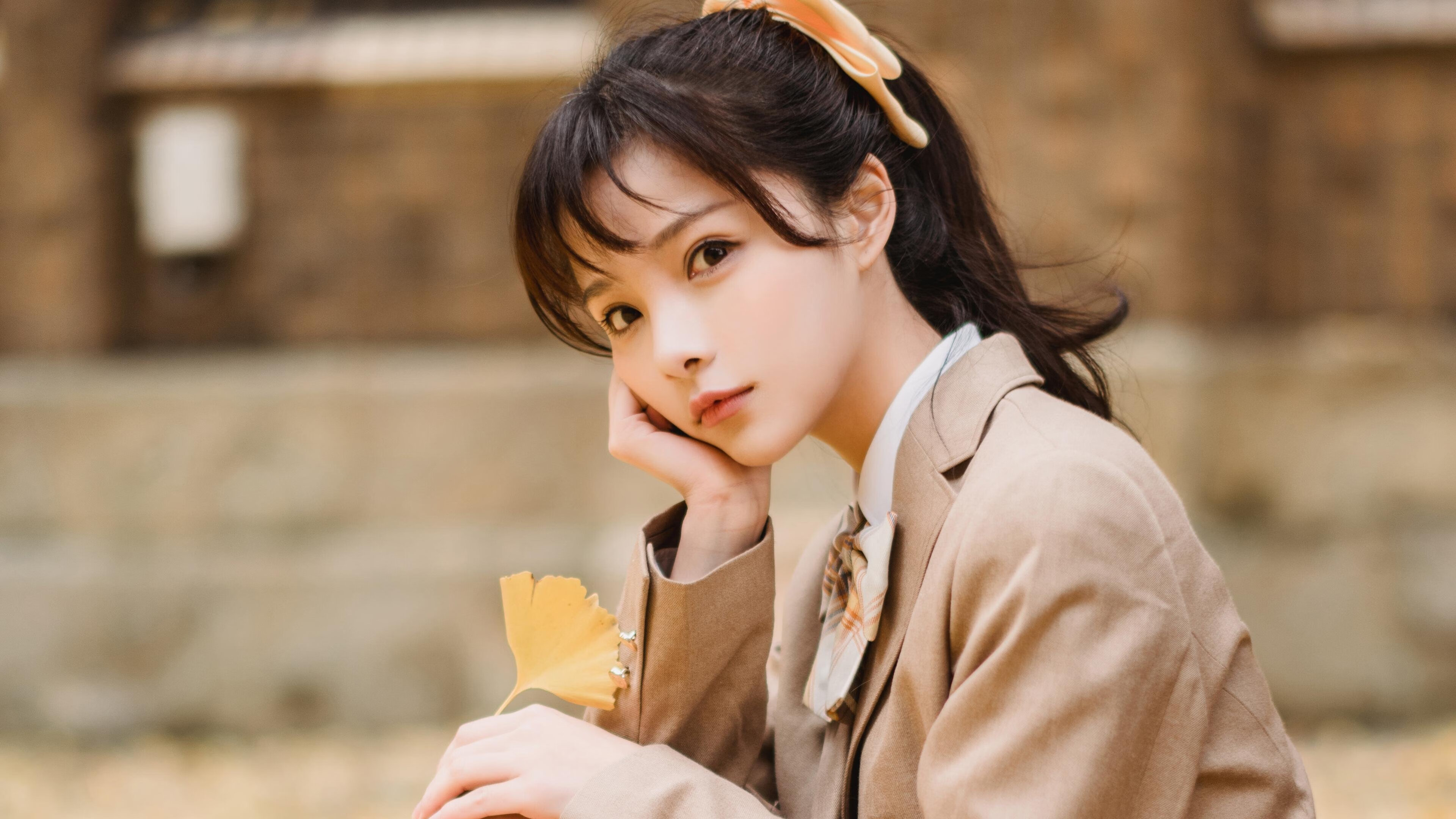 跳水动作标准波兰稳步晋级，跳水动作a