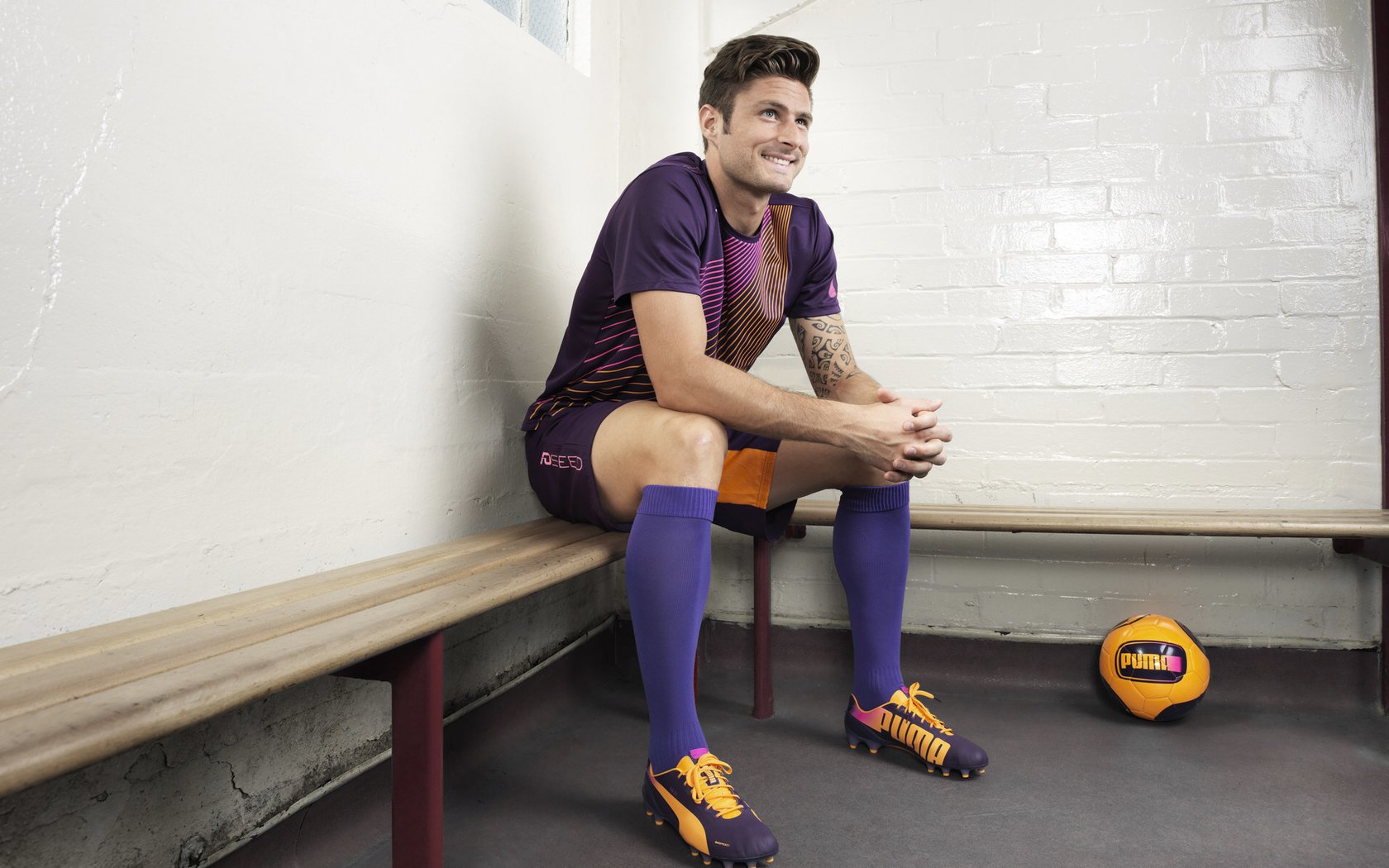 日本足球展现东方魅力！，日本足球氛围